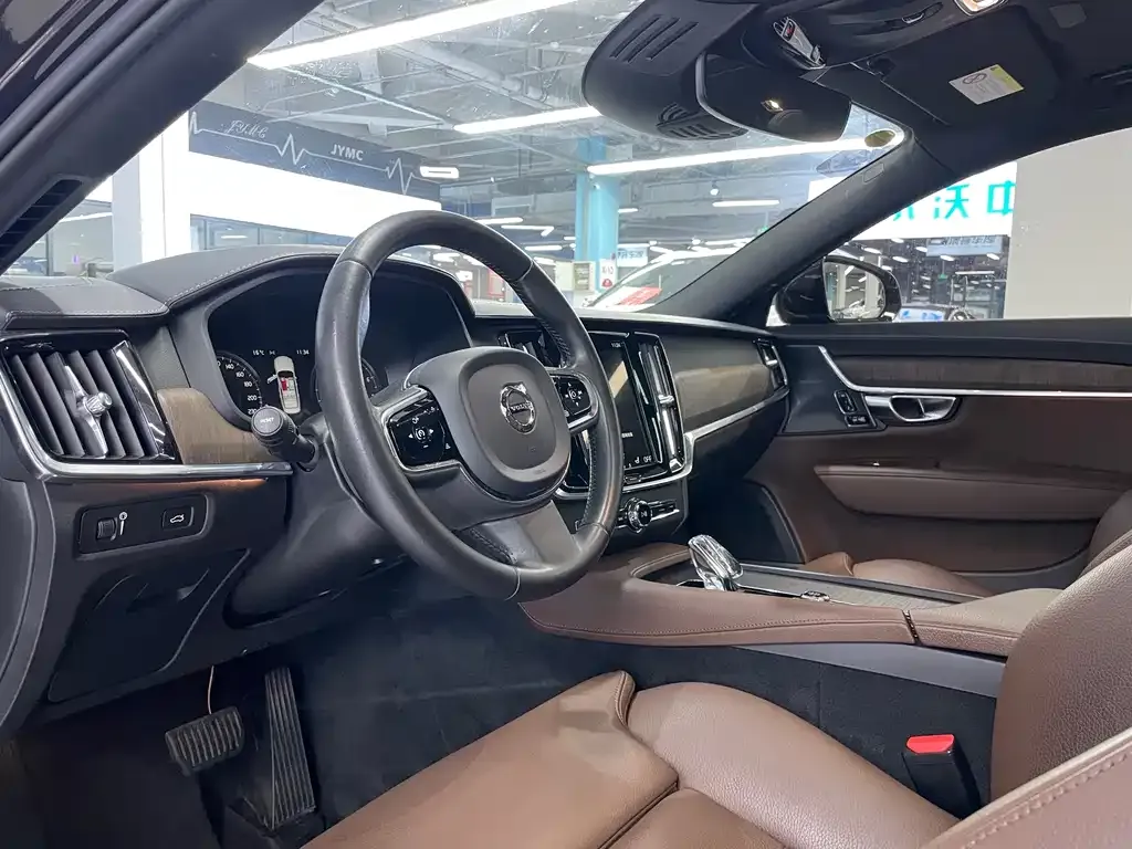 Volvo S90 2021 из CN, фото 5