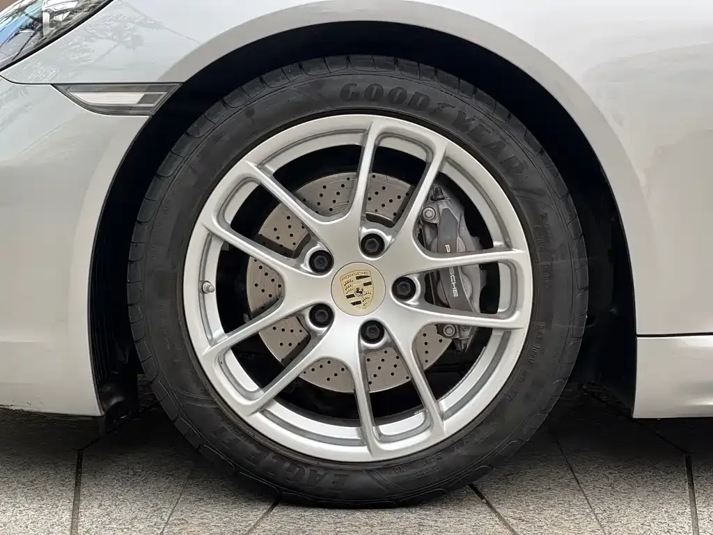 Porsche 718 2022 из CN, фото 4