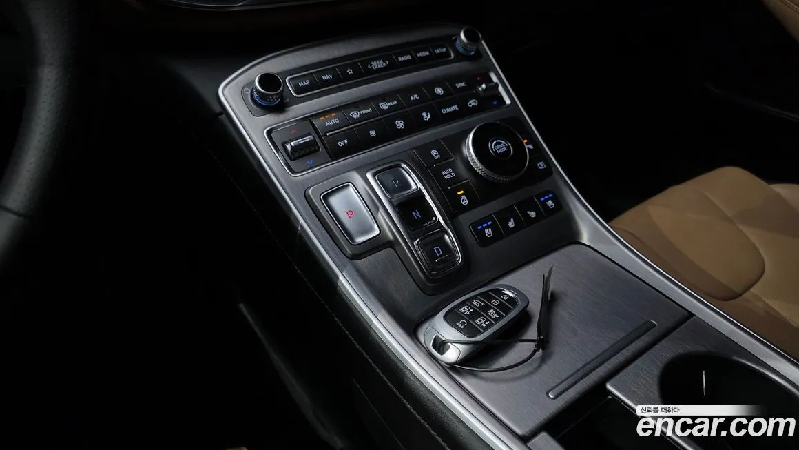 Hyundai Santafe — фото 9