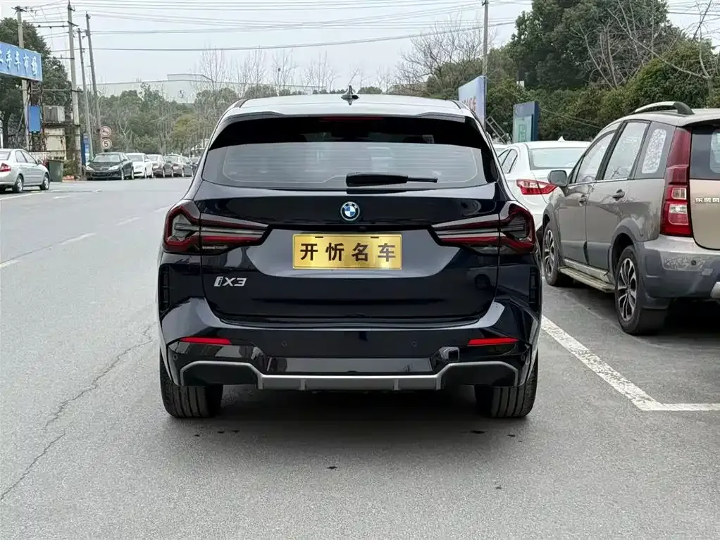 BMW iX3 2023 из CN, фото 7