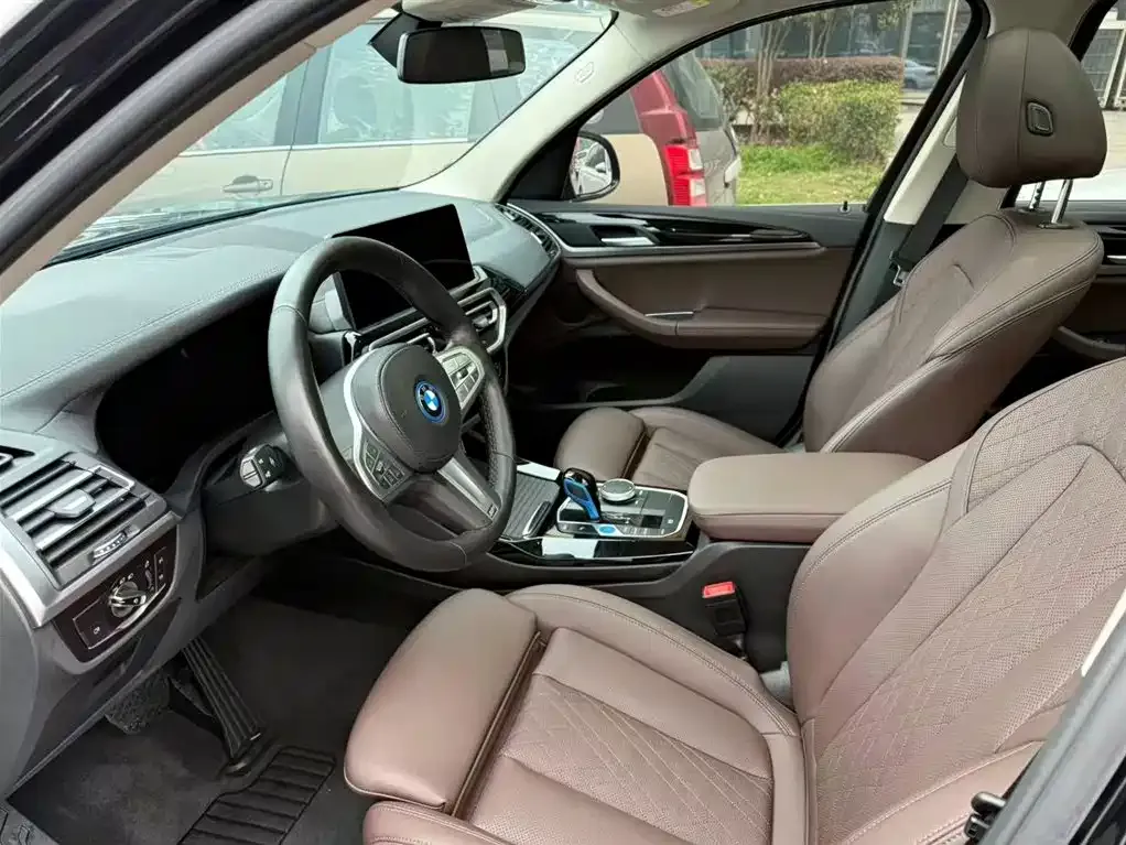 BMW iX3 2023 из CN, фото 9