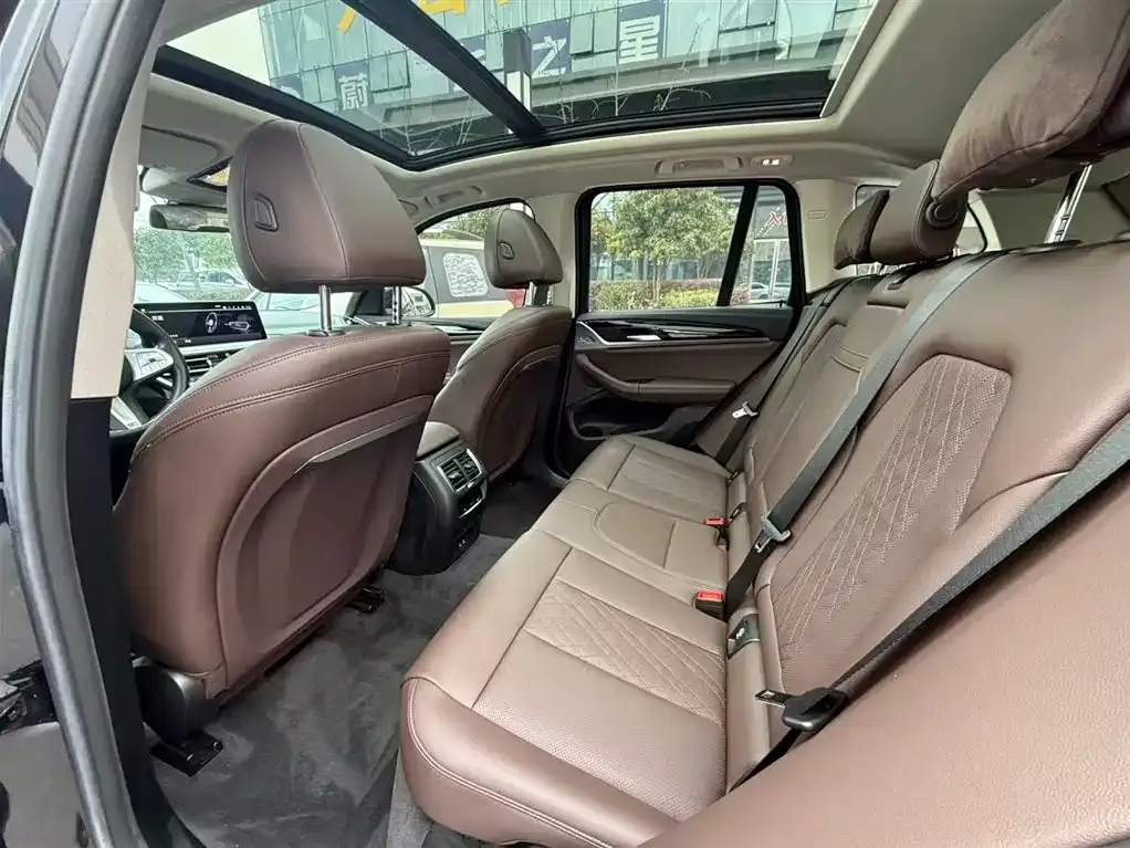 BMW iX3 2023 из CN, фото 6