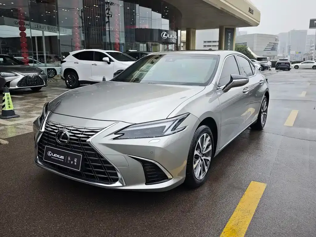 Lexus ES 2024 из CN, фото 4