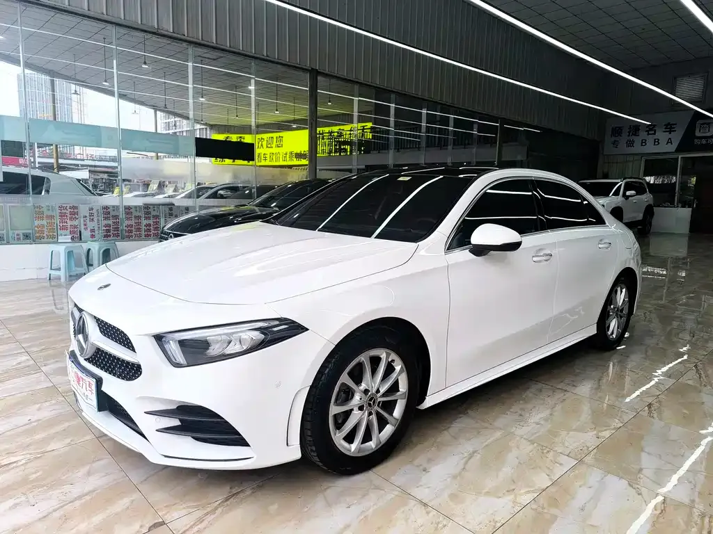 Mercedes-Benz A-Class — фото 1