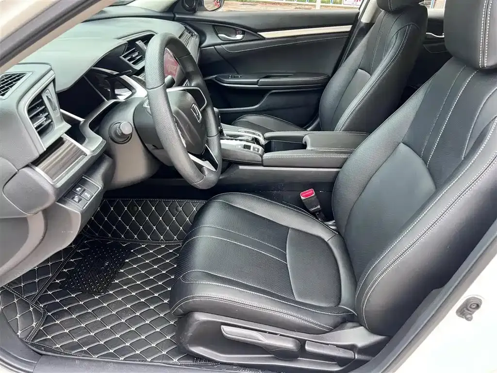 Honda Civic — фото 2