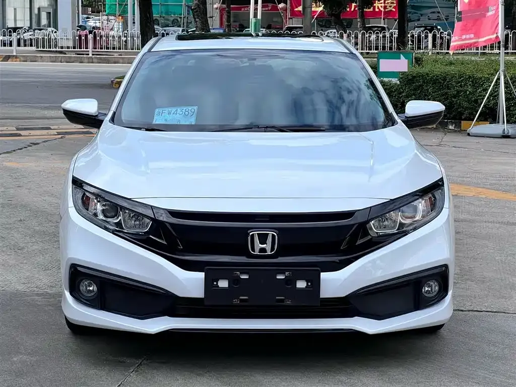 Honda Civic — фото 3