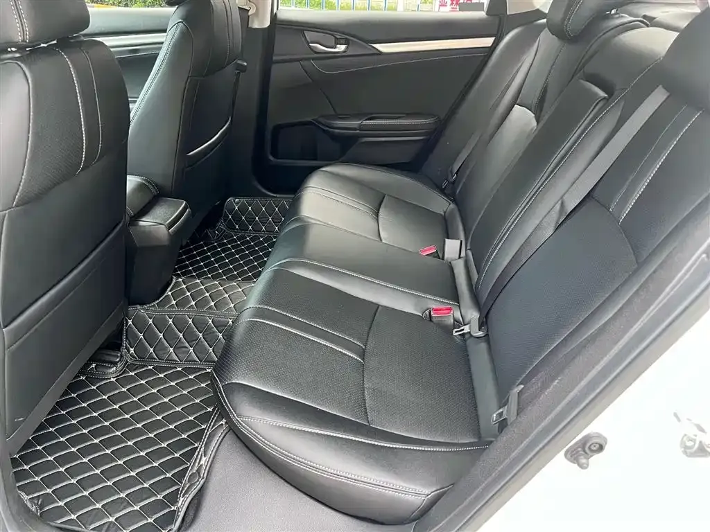 Honda Civic — фото 4