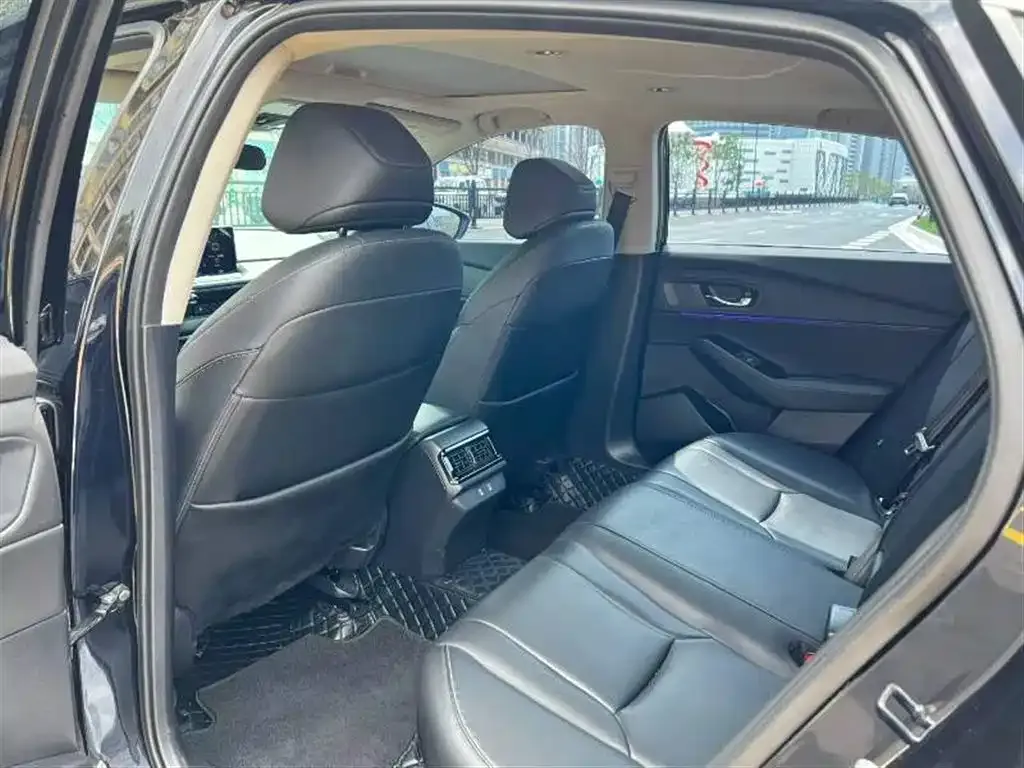 Honda Accord — фото 4