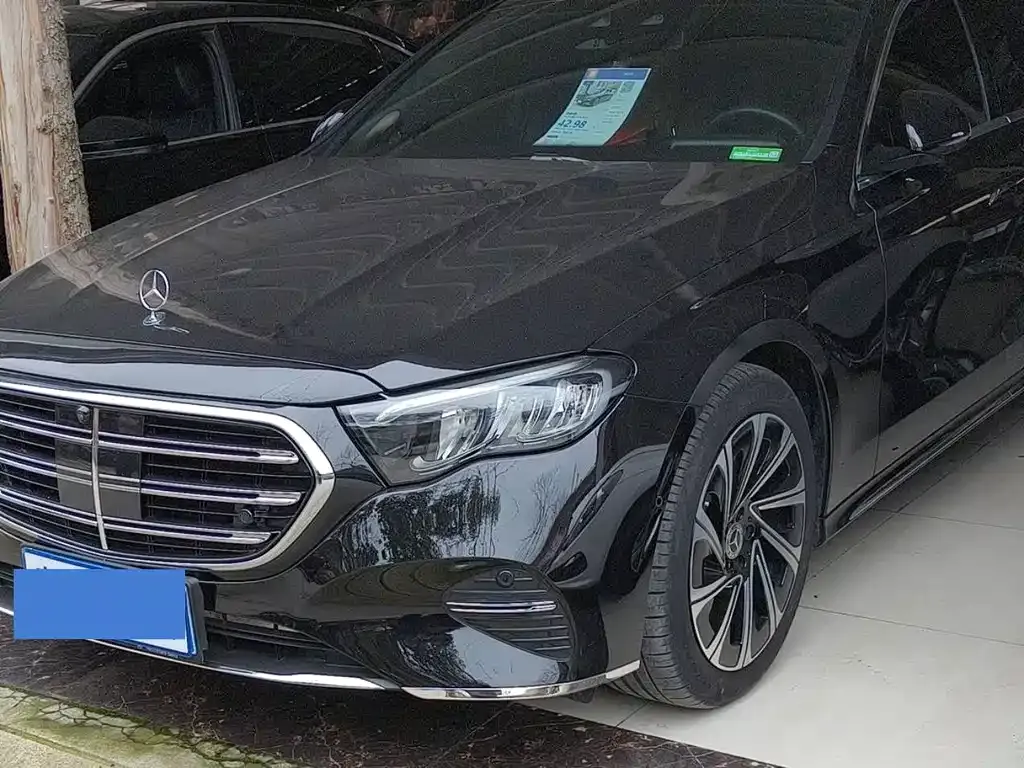 Mercedes-Benz E-Class 2024 из CN, фото 2