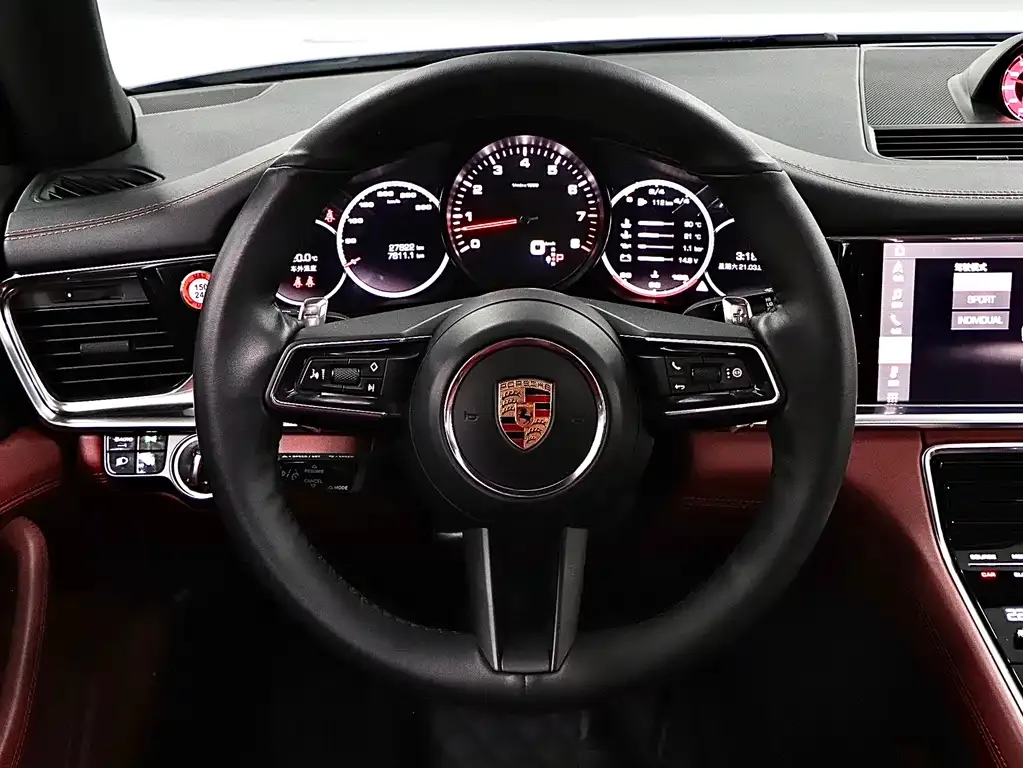 Porsche Panamera — фото 8