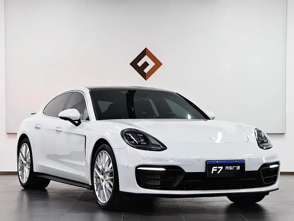 Porsche Panamera — фото 2