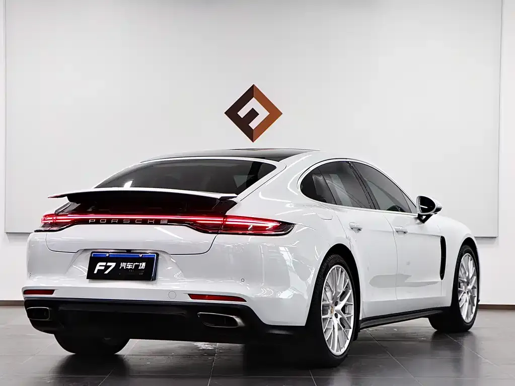 Porsche Panamera — фото 7