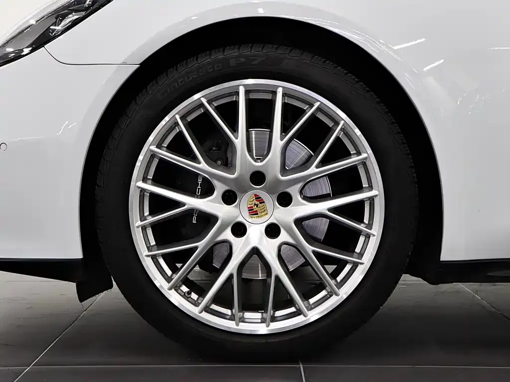 Porsche Panamera — фото 9