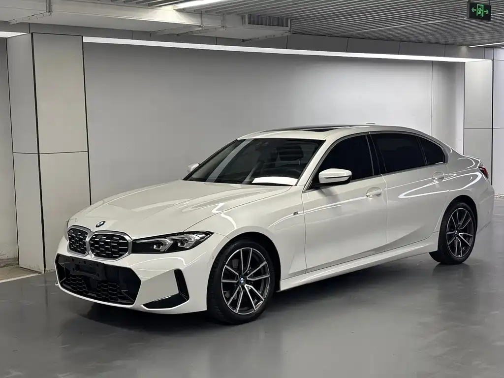 BMW 3 Series — фото 1