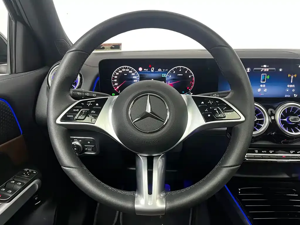Mercedes-Benz GLB 2025 из CN, фото 6