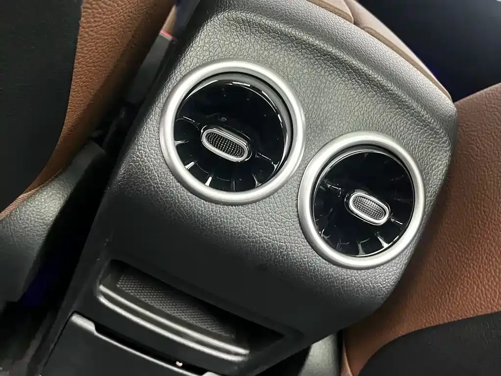 Mercedes-Benz GLB 2025 из CN, фото 7