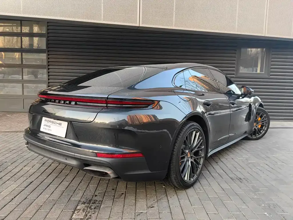 Porsche Panamera 2025 из CN, фото 8