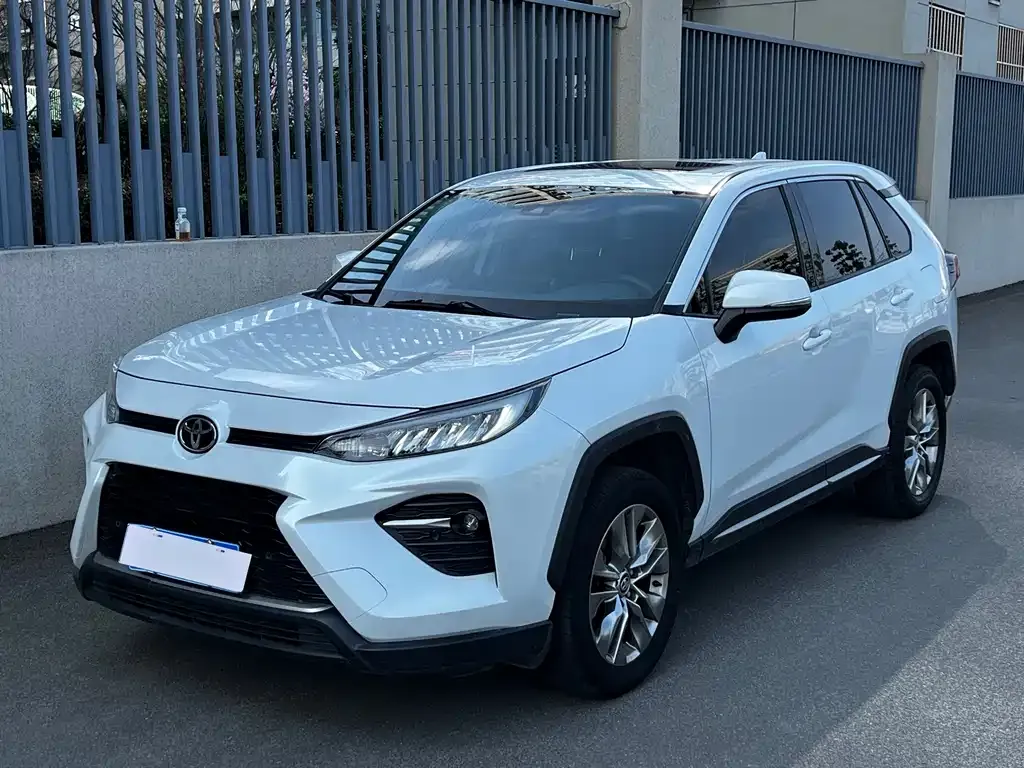 Toyota Wildlander 2023 из CN, фото 1