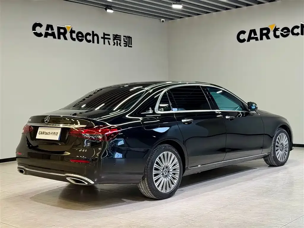 Mercedes-Benz E-Class 2023 из CN, фото 8
