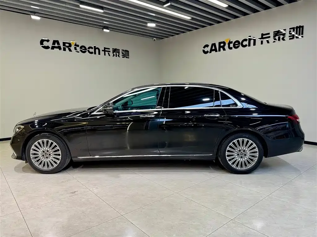 Mercedes-Benz E-Class 2023 из CN, фото 4