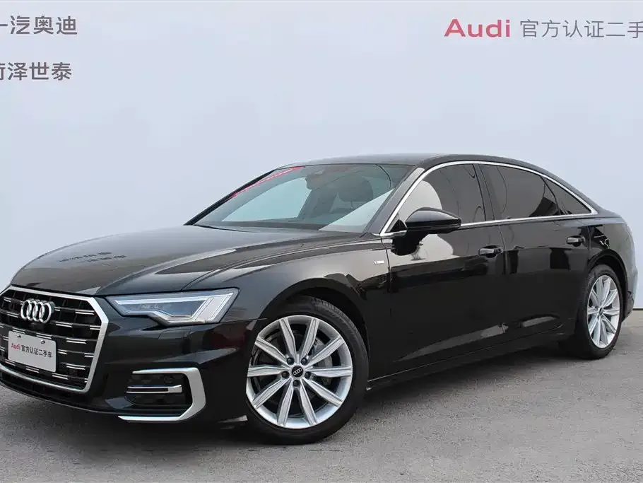 Audi A6L — фото 1