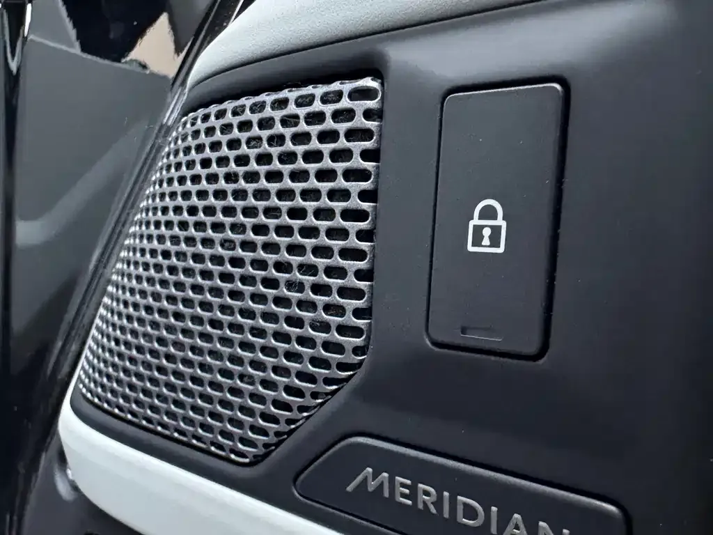 Land Rover Defender 2022 из CN, фото 9