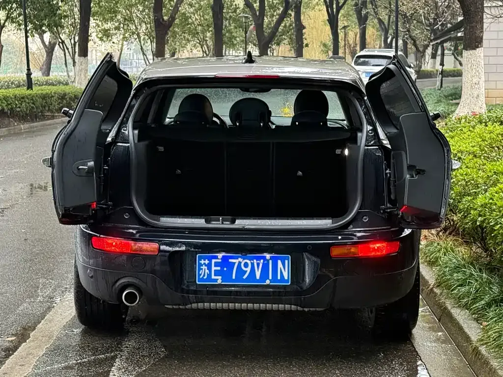MINI Clubman — фото 4