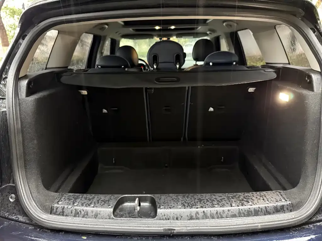 MINI Clubman — фото 2