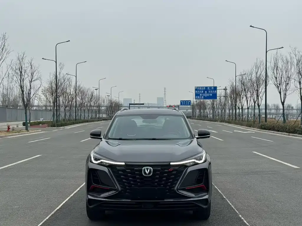 Changan CS75PLUS — фото 2