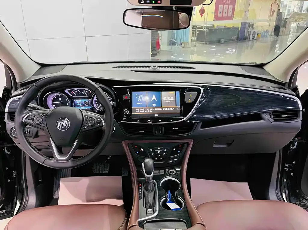 Buick Envision Plus — фото 9