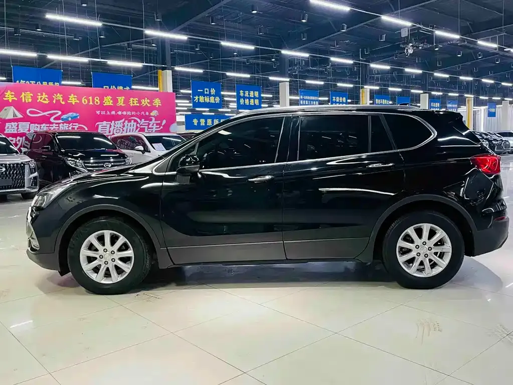 Buick Envision Plus — фото 4