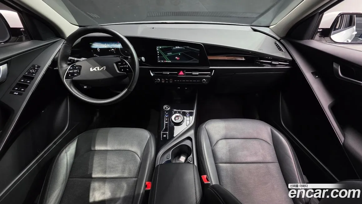 Kia Niro — фото 10