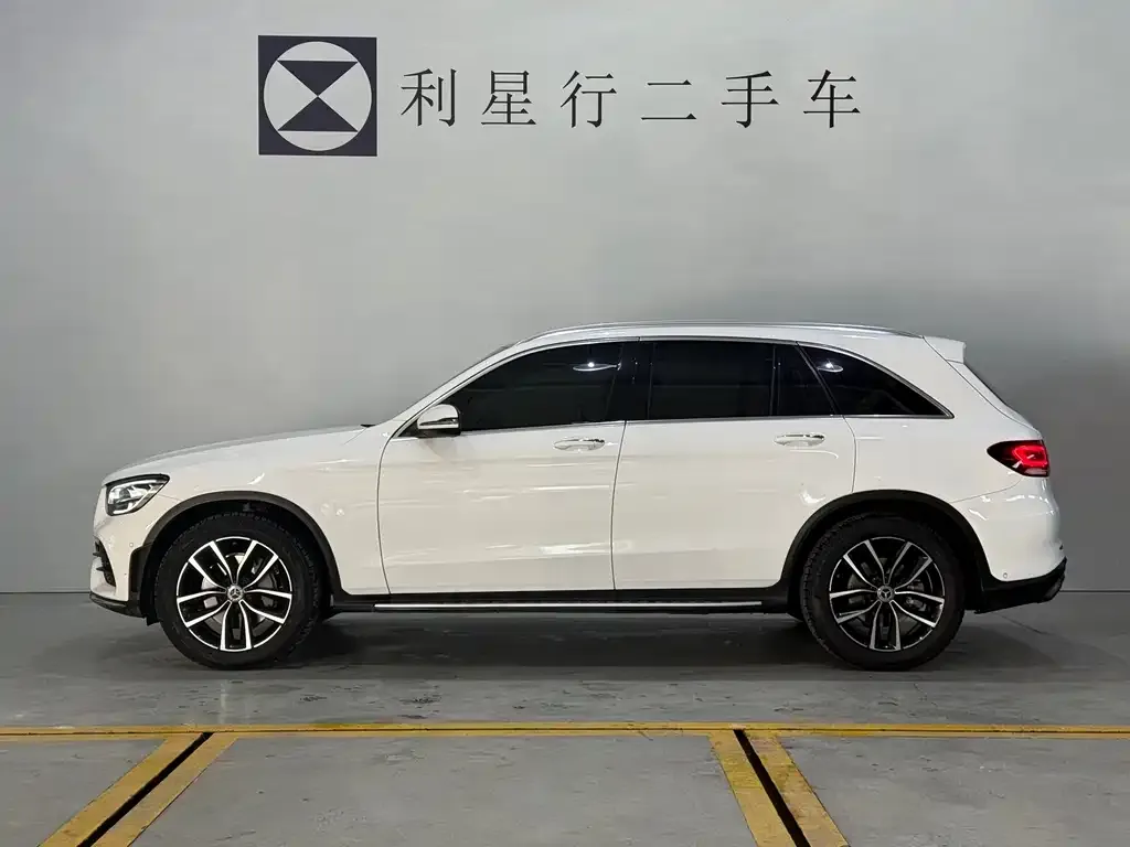 Mercedes-Benz GLC — фото 10