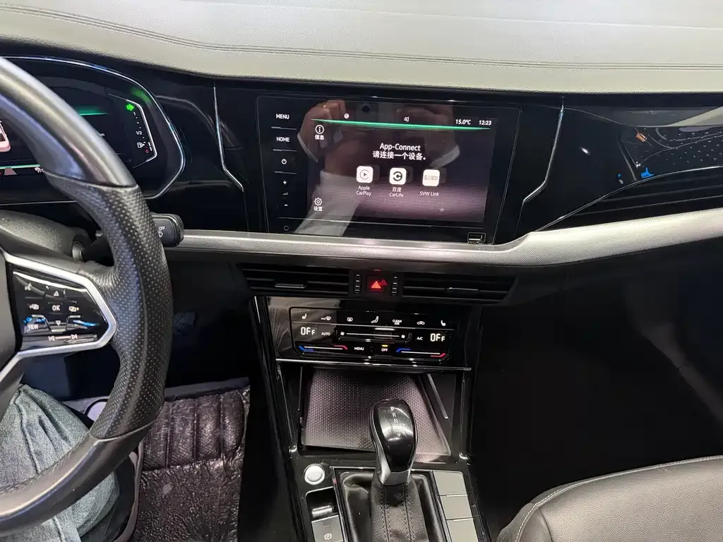 Volkswagen Passat — фото 8