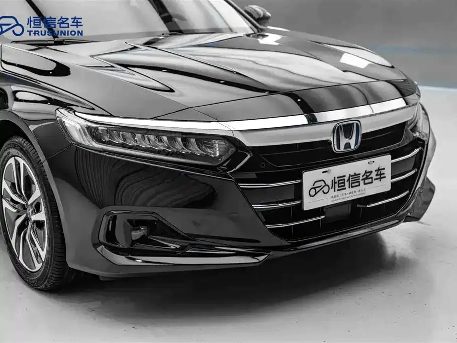 Honda Accord — фото 6