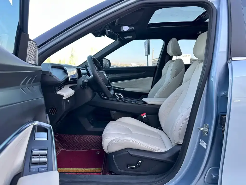 Geely Boyue 2023 из CN, фото 4