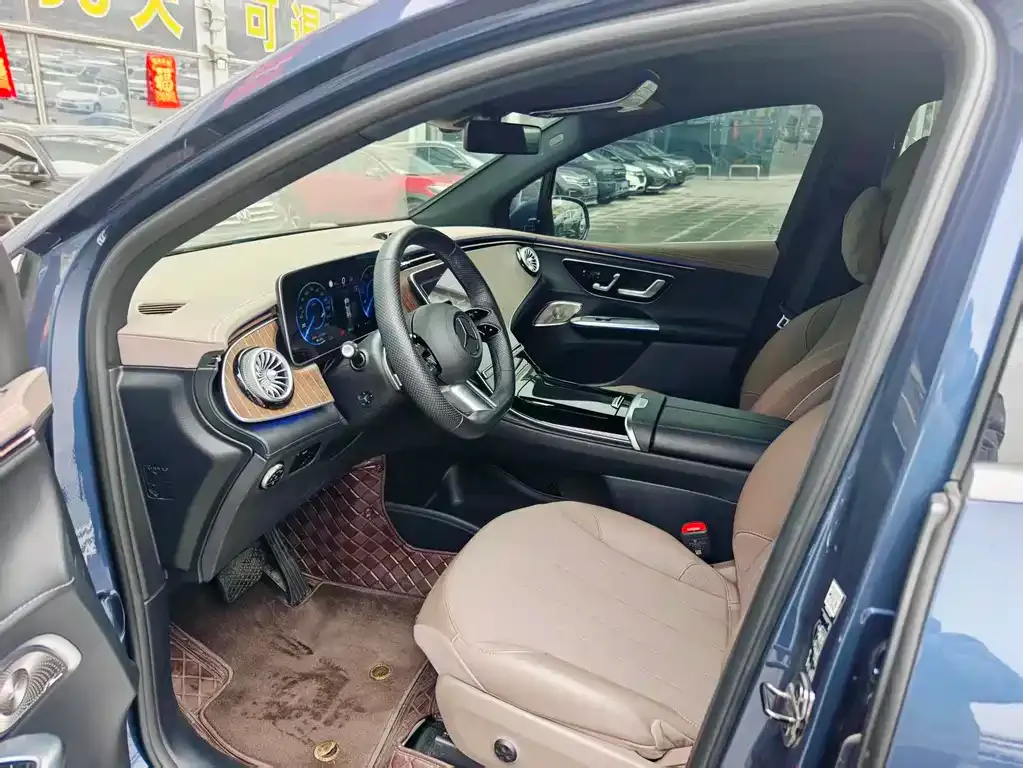 Mercedes-Benz EQE SUV 2025 из CN, фото 2