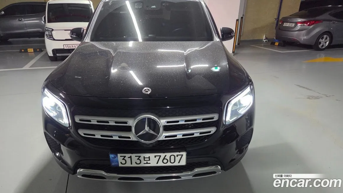 Mercedes-Benz GLB-Class — фото 1