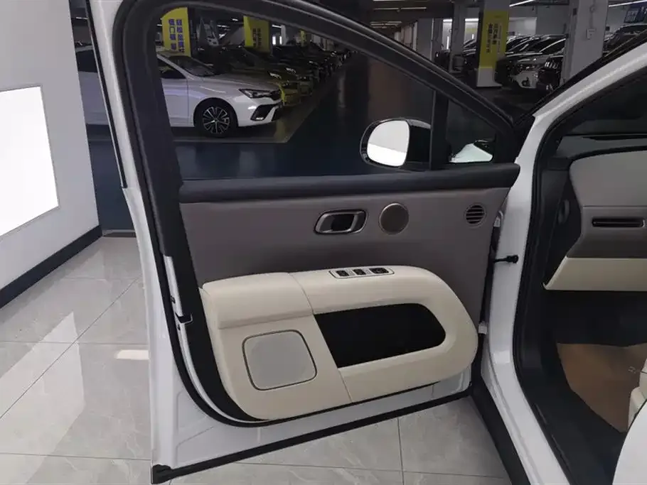 Li Auto i6 2025 из CN, фото 9