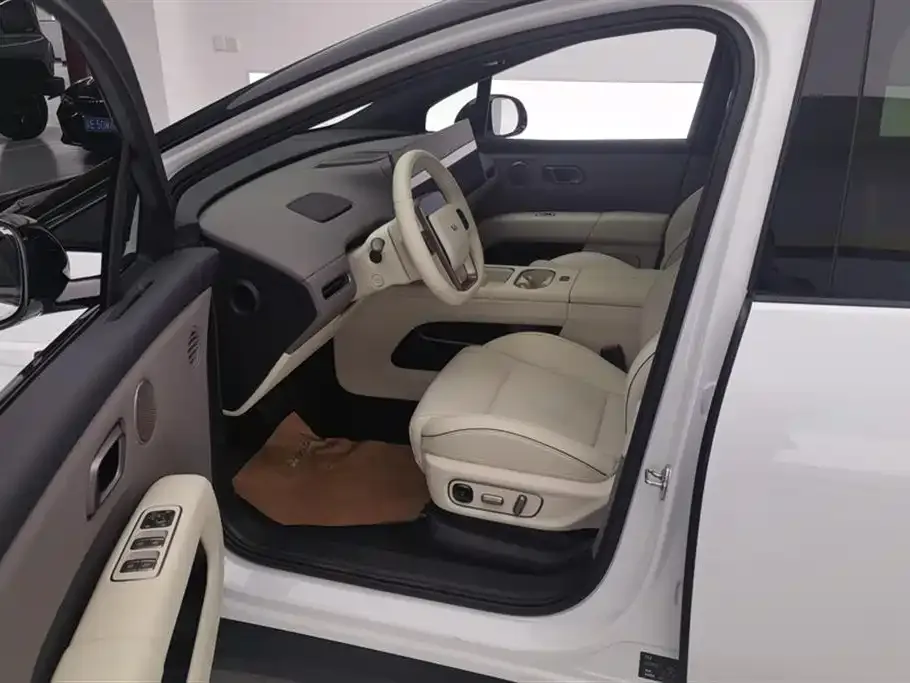 Li Auto i6 2025 из CN, фото 2
