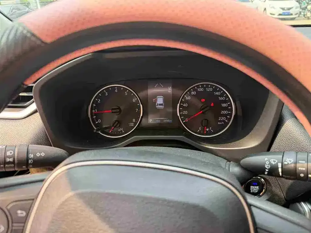 Toyota RAV4 2024 из CN, фото 8