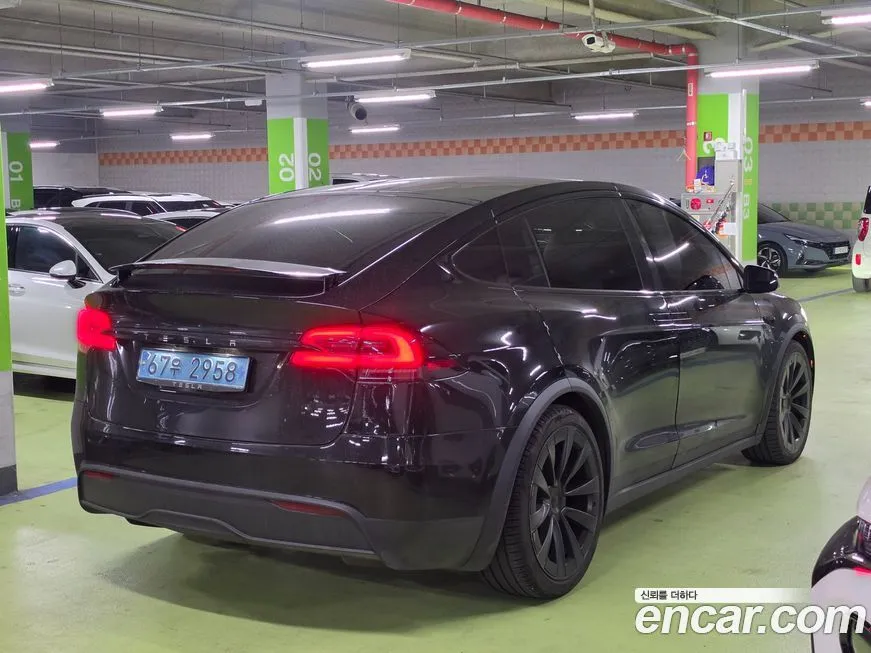 Tesla Model X 2023 из KR, фото 8