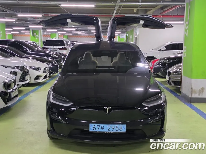 Tesla Model X 2023 из KR, фото 4