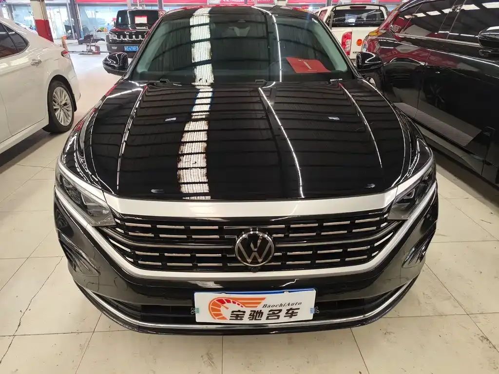 Volkswagen Passat 2023 из CN, фото 8