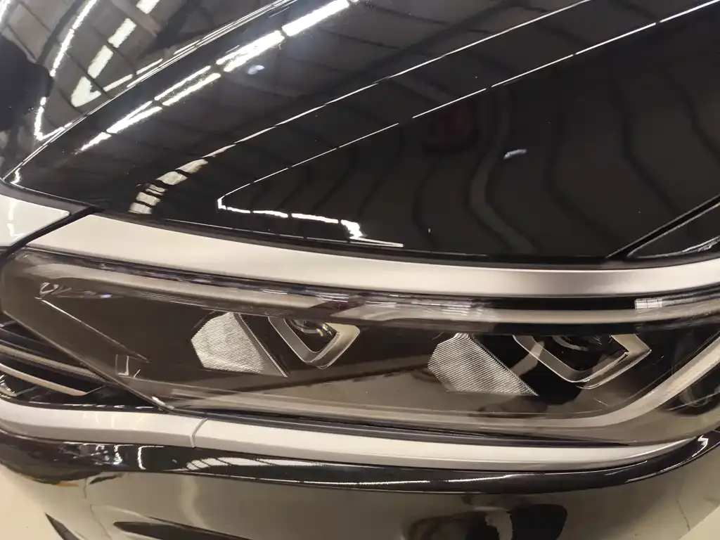 Volkswagen Passat 2023 из CN, фото 7