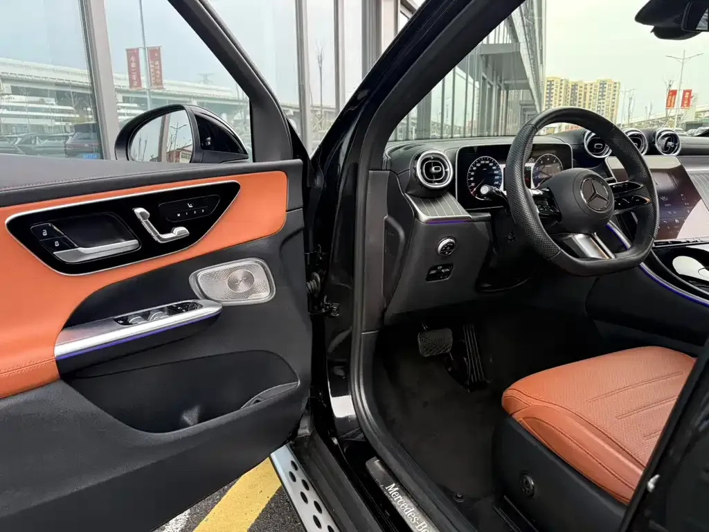 Mercedes-Benz GLC 2023 из CN, фото 9