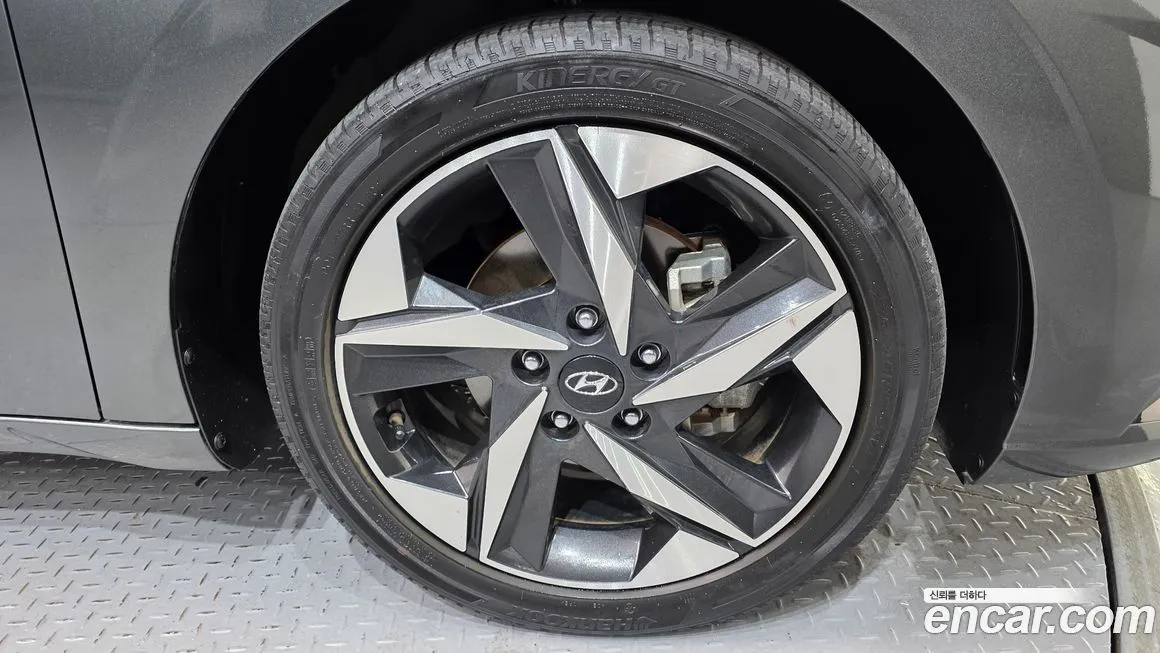 Hyundai AVANTE — фото 6