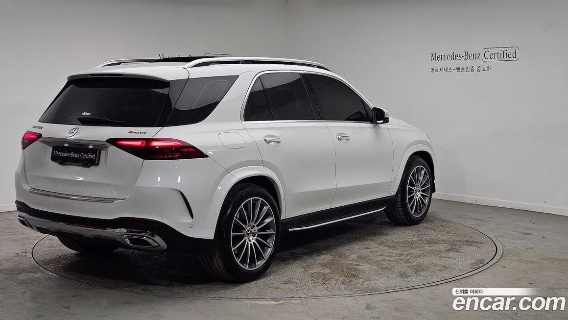 Mercedes-Benz GLE-Class — фото 4