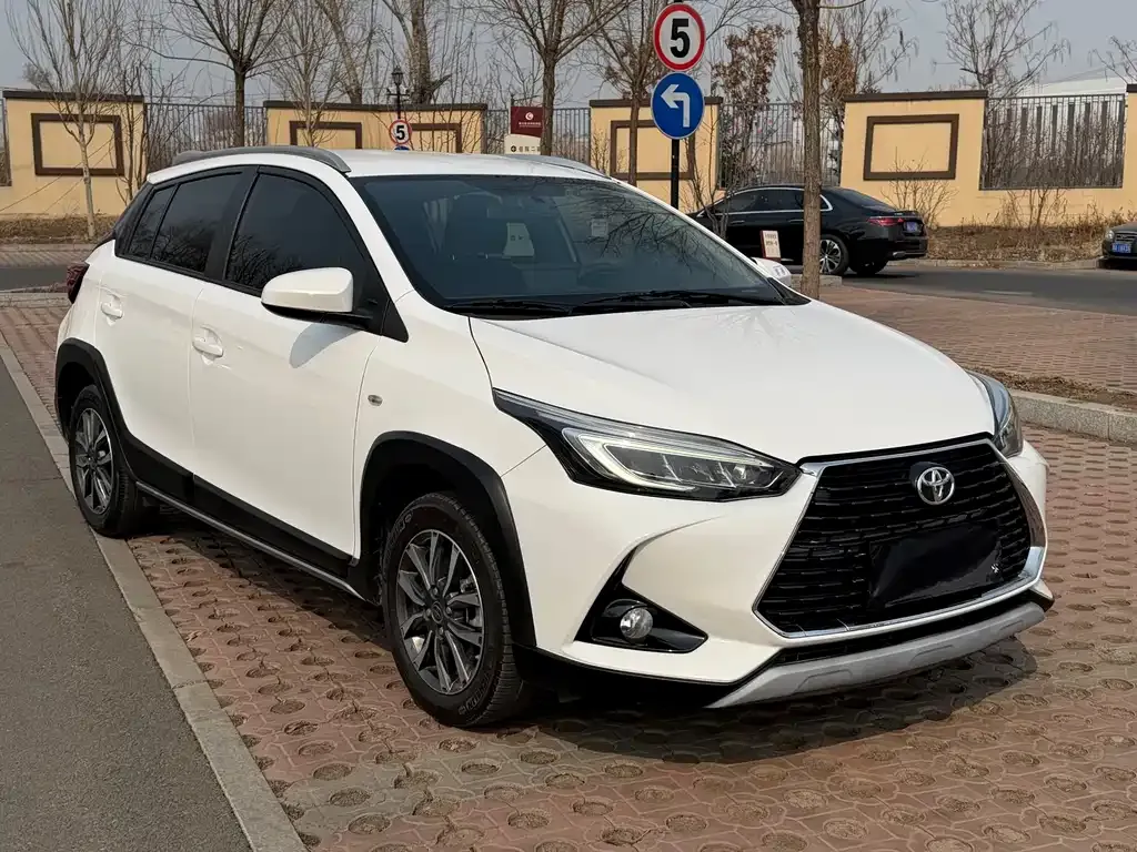 Toyota Yaris L 2022 из CN, фото 5