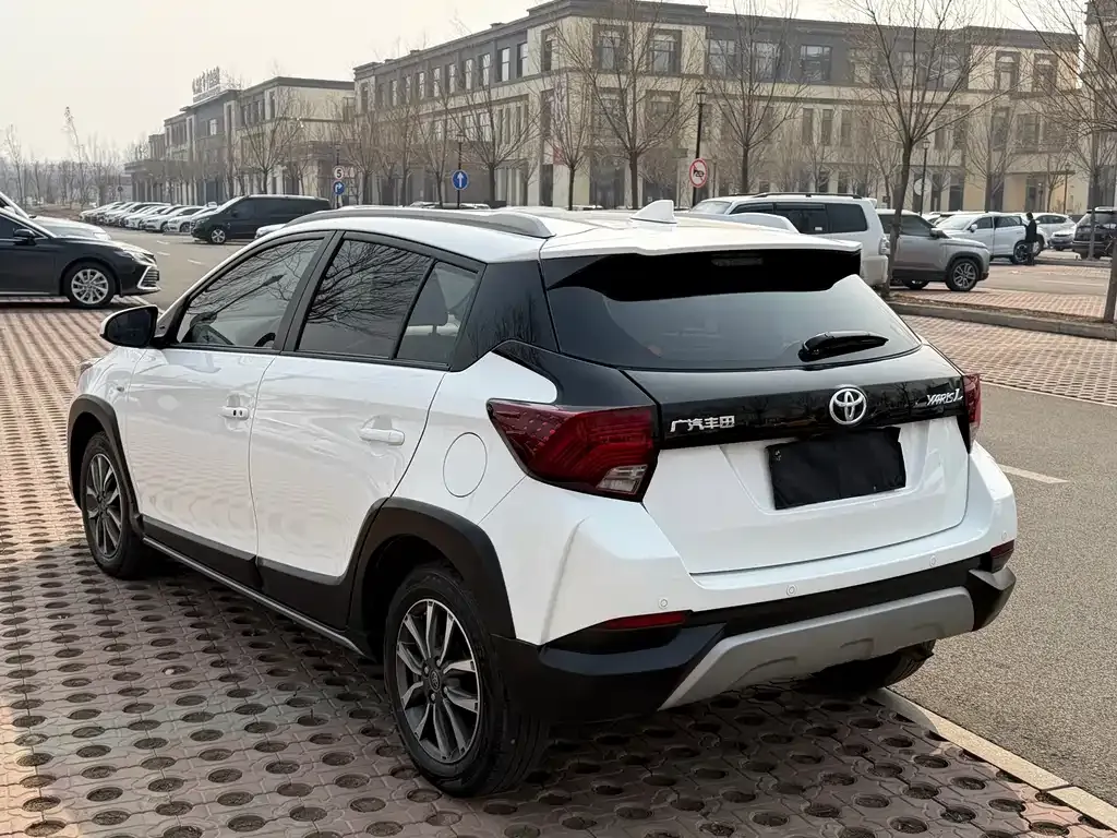 Toyota Yaris L 2022 из CN, фото 10